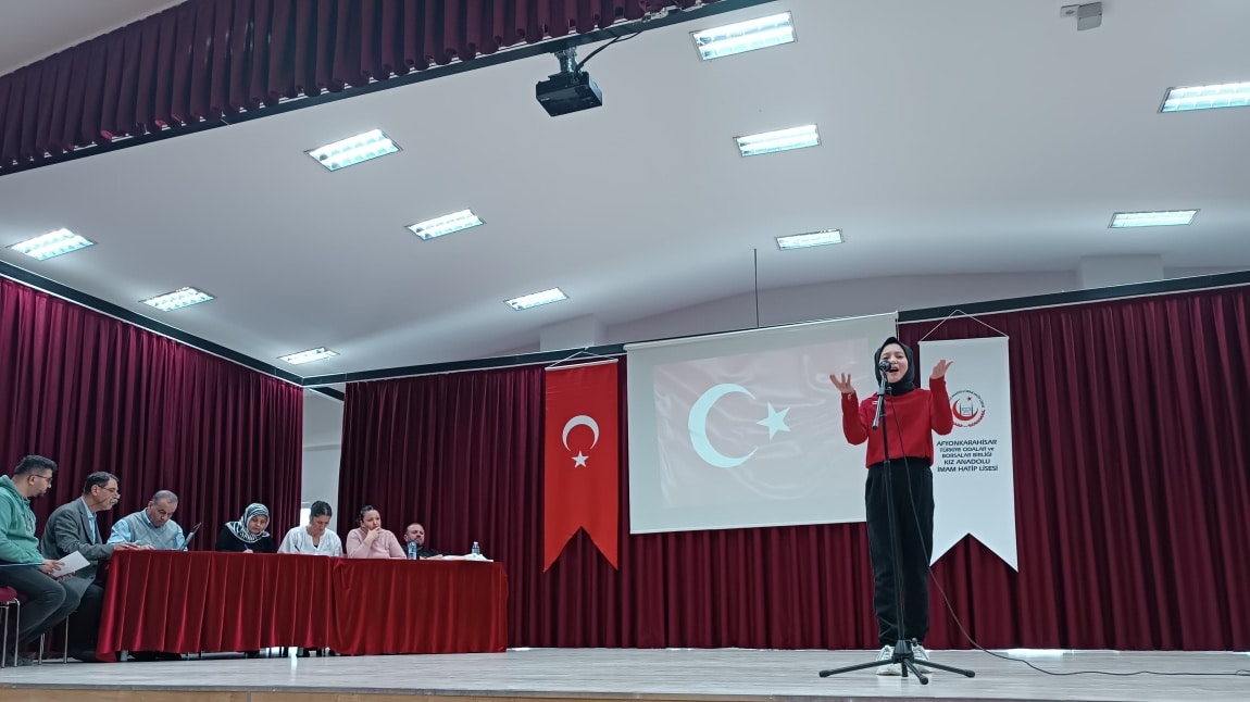 istiklal marşını güzel okuma yarışması